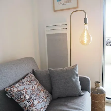 Appartement La : Proche Plages&vue Superbe Sur Les îles D'or *