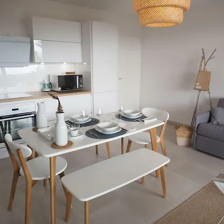 Appartement La : Proche Plages&vue Superbe Sur Les îles D'or La Londe-les-Maures